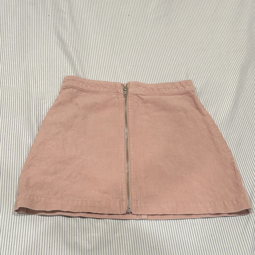 Art class girl skirt